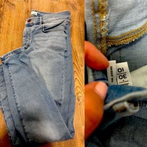 LOFT size 30/10 petite “the jegging”